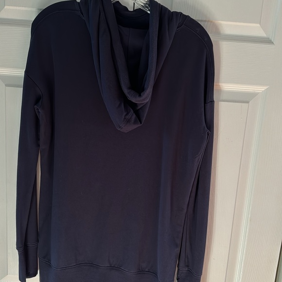Athleta hoodie size xs color dark blue arm pit to arm pit 20 inch - Picture 4 of 4